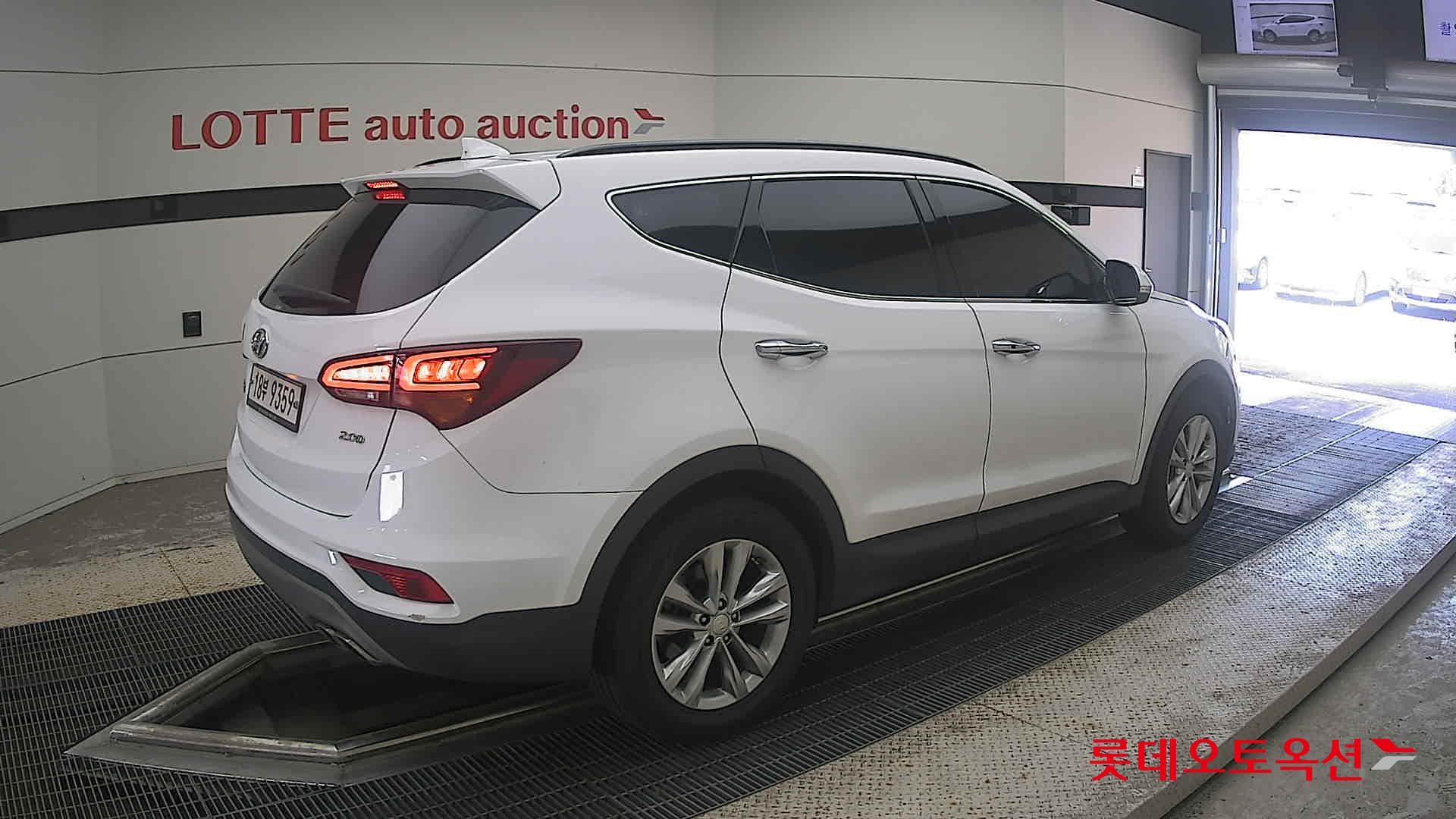 Hyundai - Santa Fe | ALL NEW SANTAFE (D) 2.0 2WD VALUEPLUS 5 14