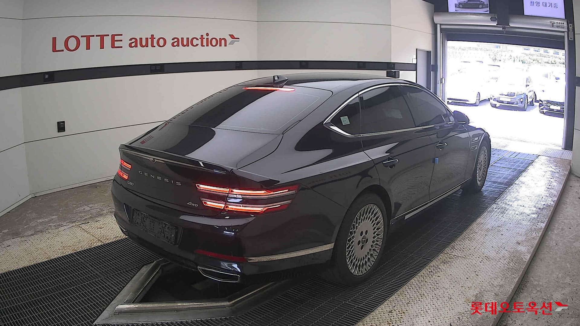 جينيسيس - G80 | THE ALL NEW GENESIS (G) 2.5T 12