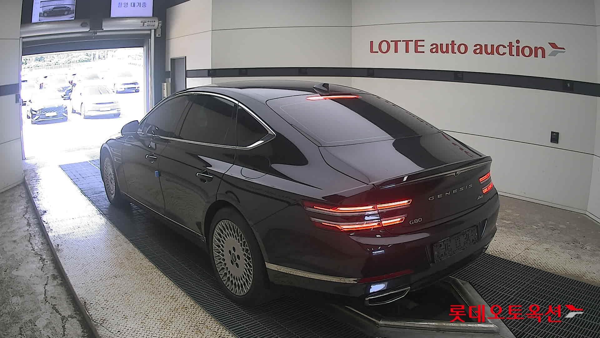 جينيسيس - G80 | THE ALL NEW GENESIS (G) 2.5T 10