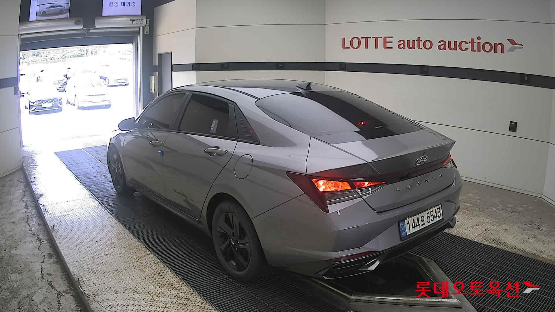 Hyundai - Elantra | ALL NEW (G) 1.6 MODERN 10
