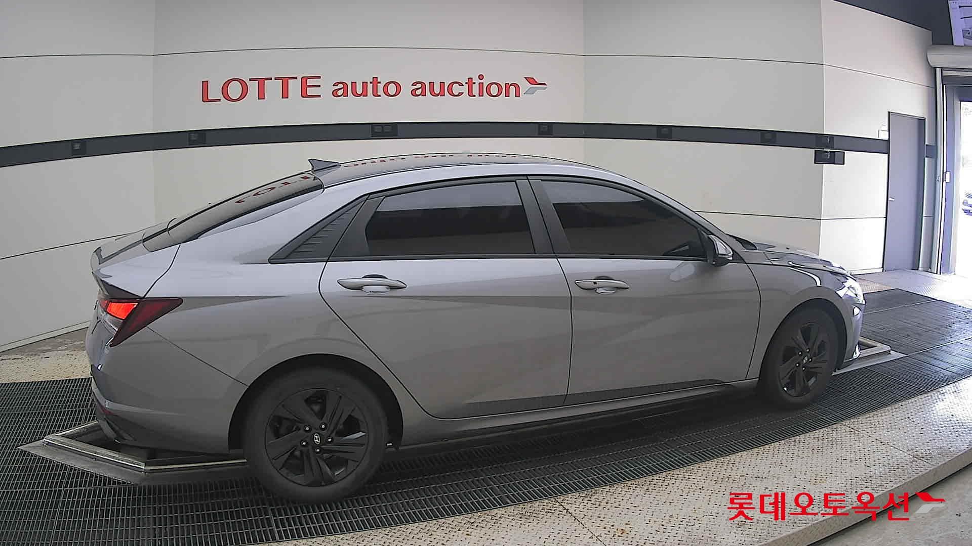 Hyundai - Elantra | ALL NEW (G) 1.6 MODERN 15