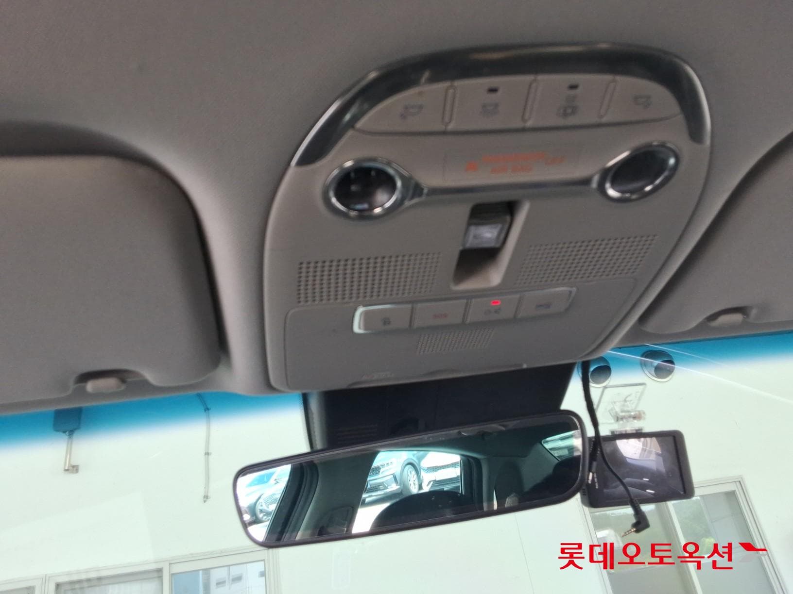Hyundai - Grandeur | THE NEW (L) 3.0 Modern 34