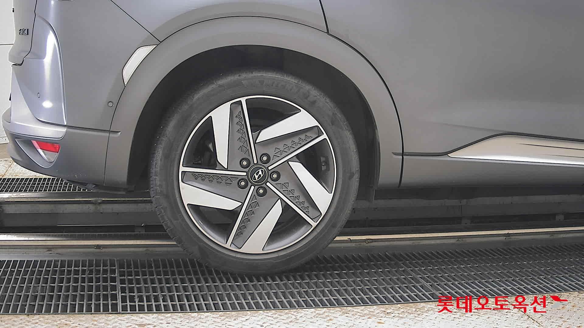 Hyundai - Нексо | (S) PREMIUM 24