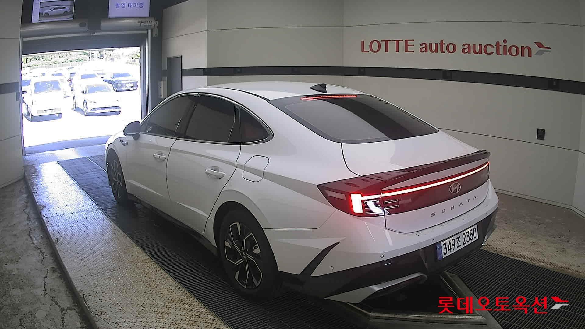 Hyundai - Sonata | DN8 TheEdge (G)2.0 S 2WD AT 10