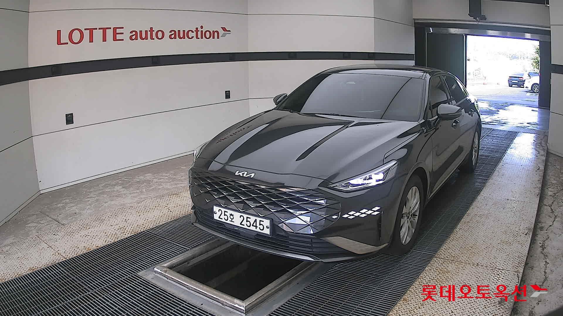 Kia - K8 | (L) 3.5 Prestige 2