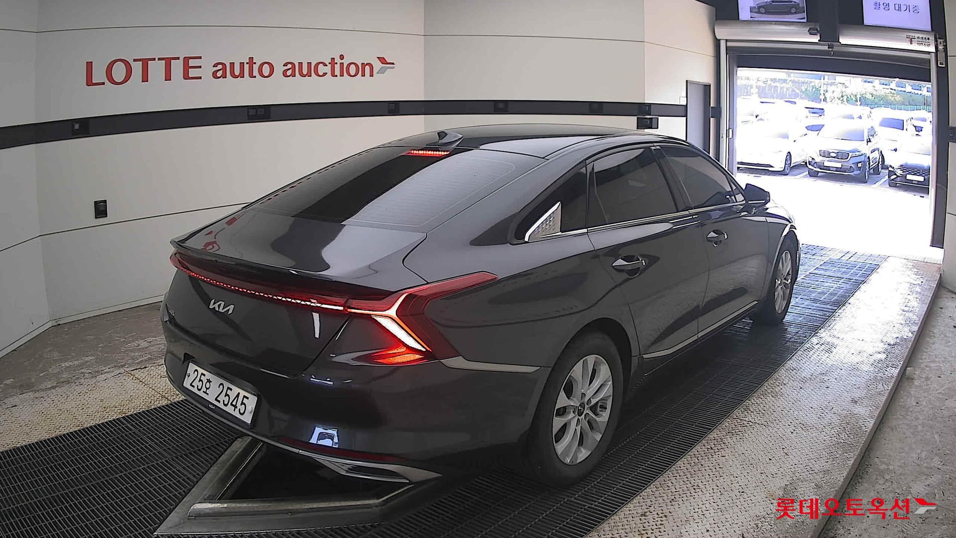 Kia - K8 | (L) 3.5 Prestige 12