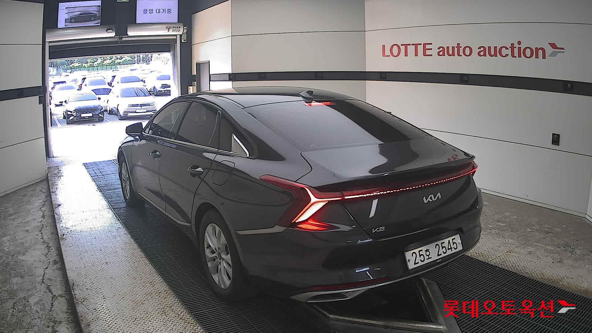 Kia - K8 | (L) 3.5 Prestige 9