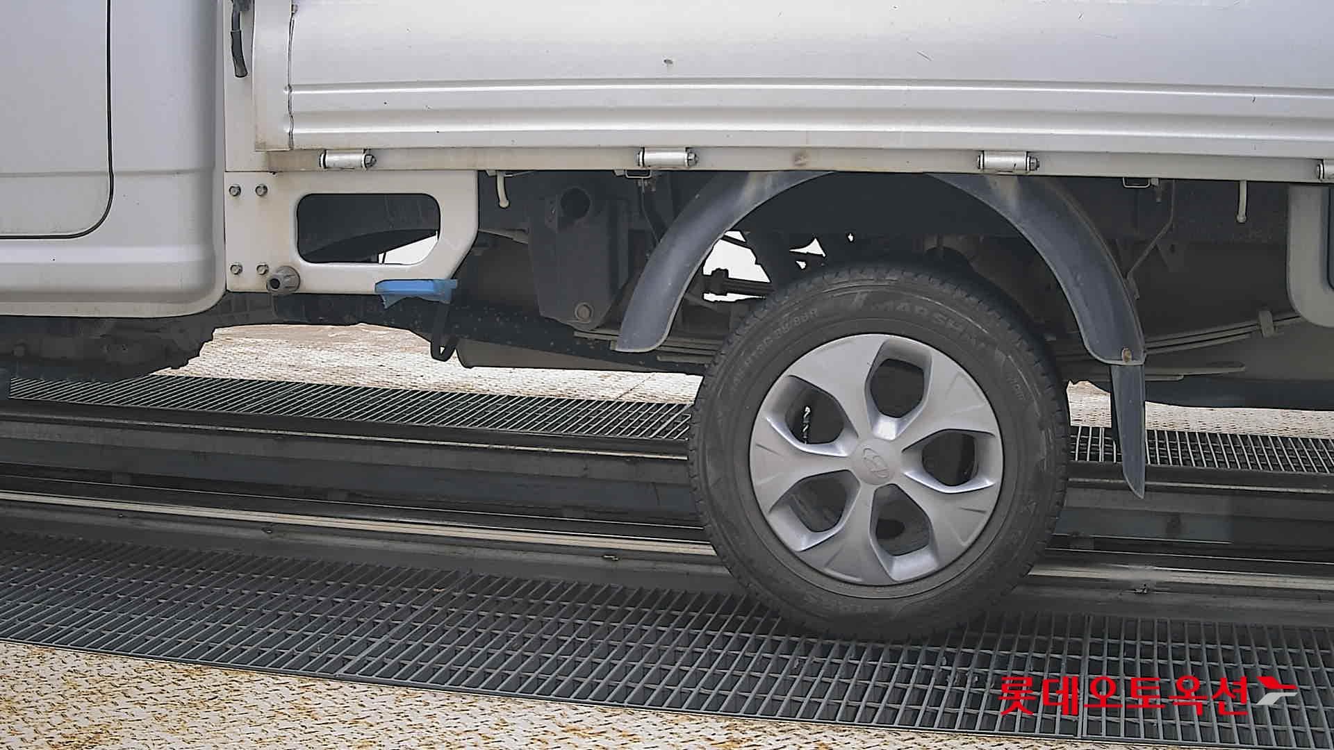 Hyundai - Porter | (L)2.5T 1.0Ton Extra Long TheCab Style 2WD AT 22