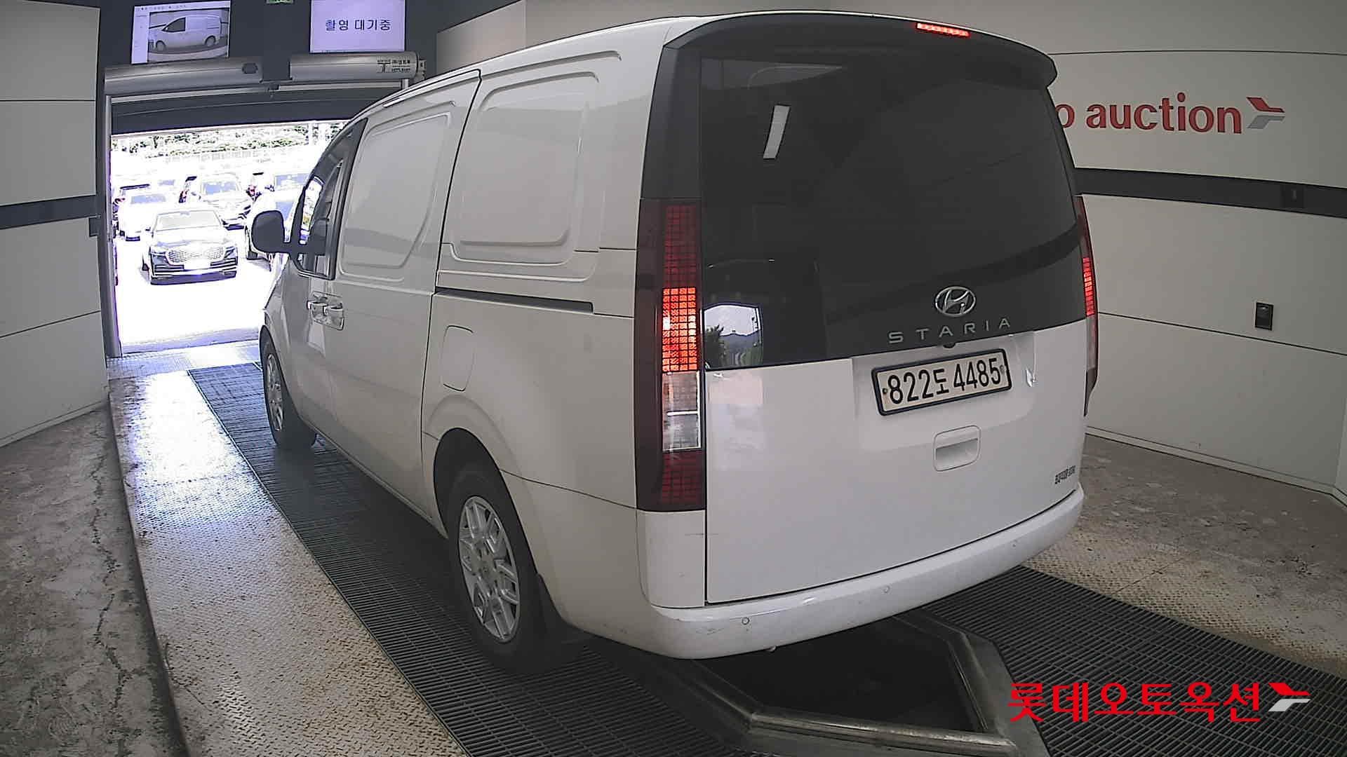 هيونداي - ستاريا | (D) 2.2 Cargo 3Seater Modern 9
