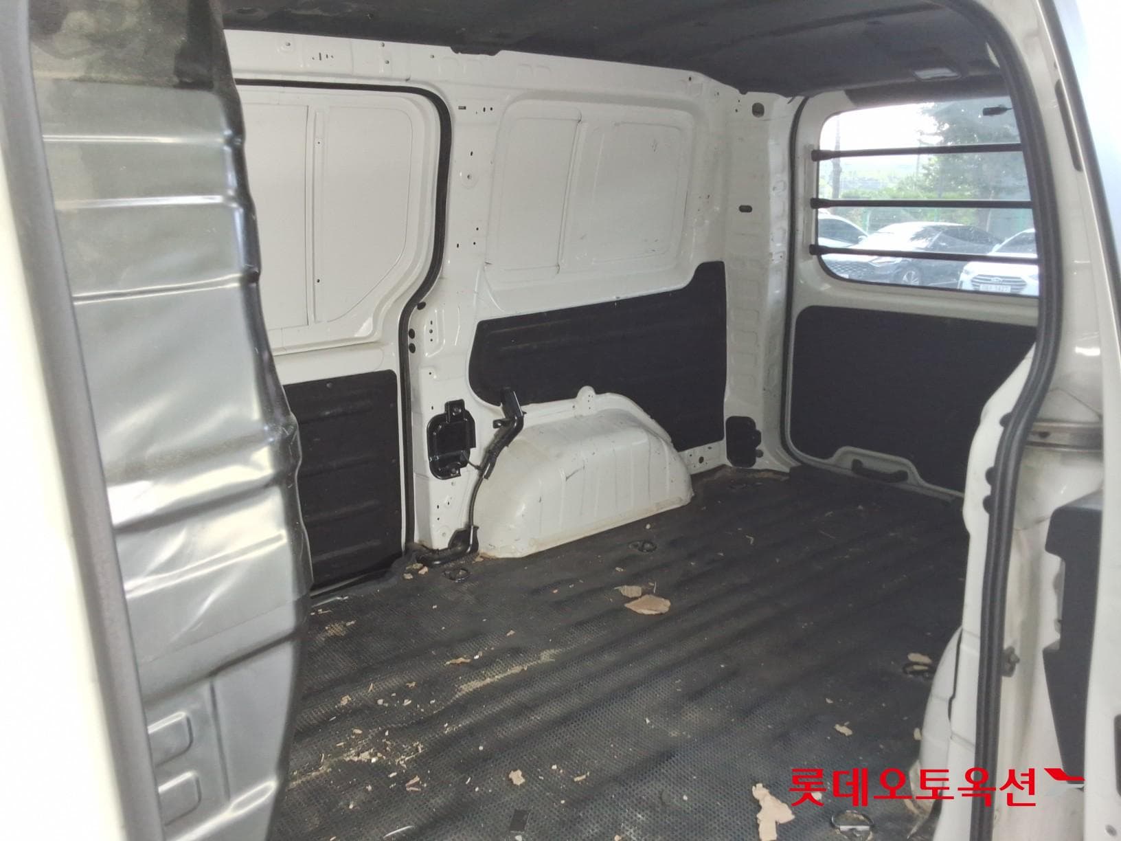 هيونداي - ستاريا | (D) 2.2 Cargo 3Seater Modern 36