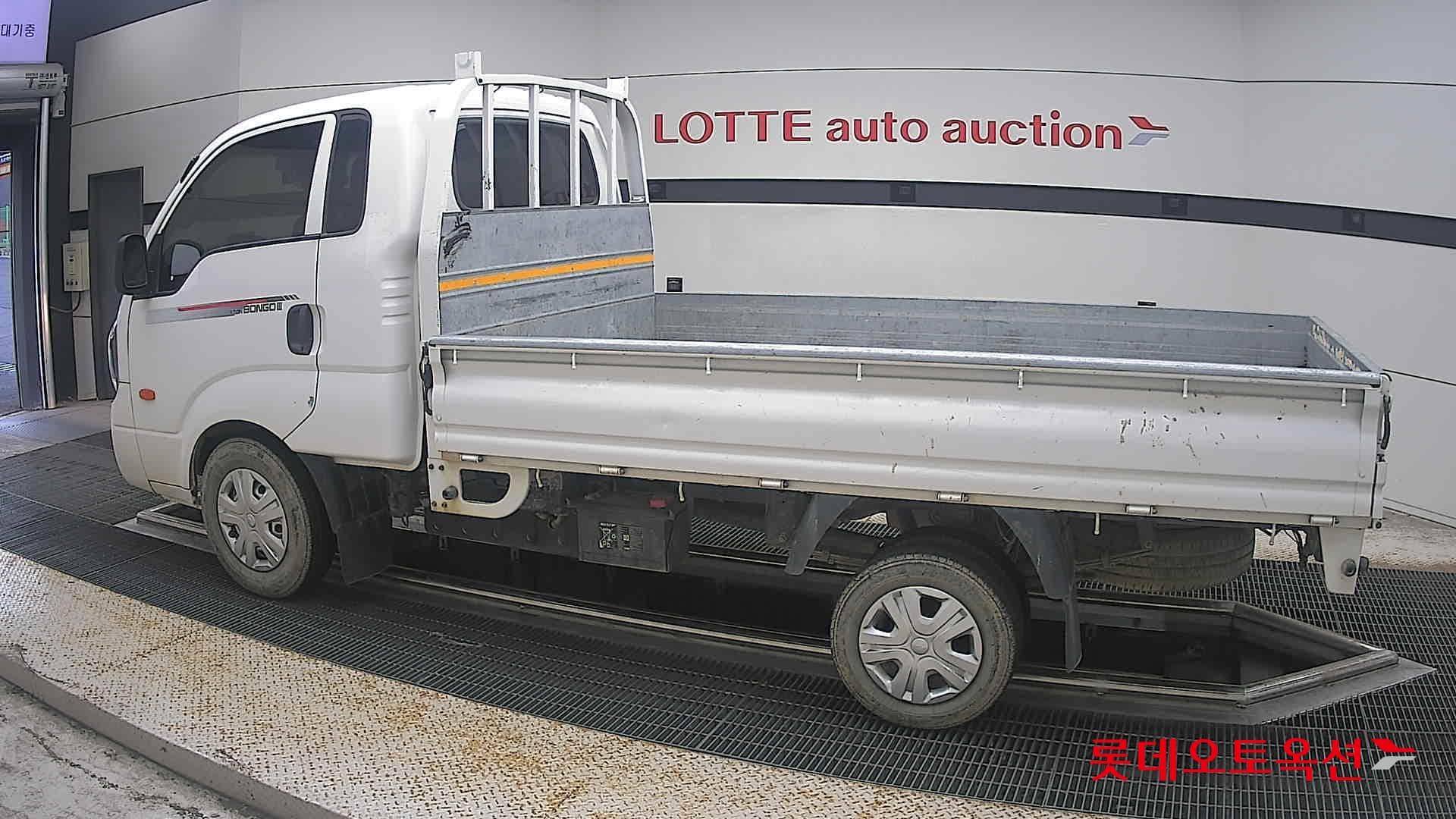 Kia - Bongo | (D) 2.5 1Ton King Cab Extra Long 2WD L 7