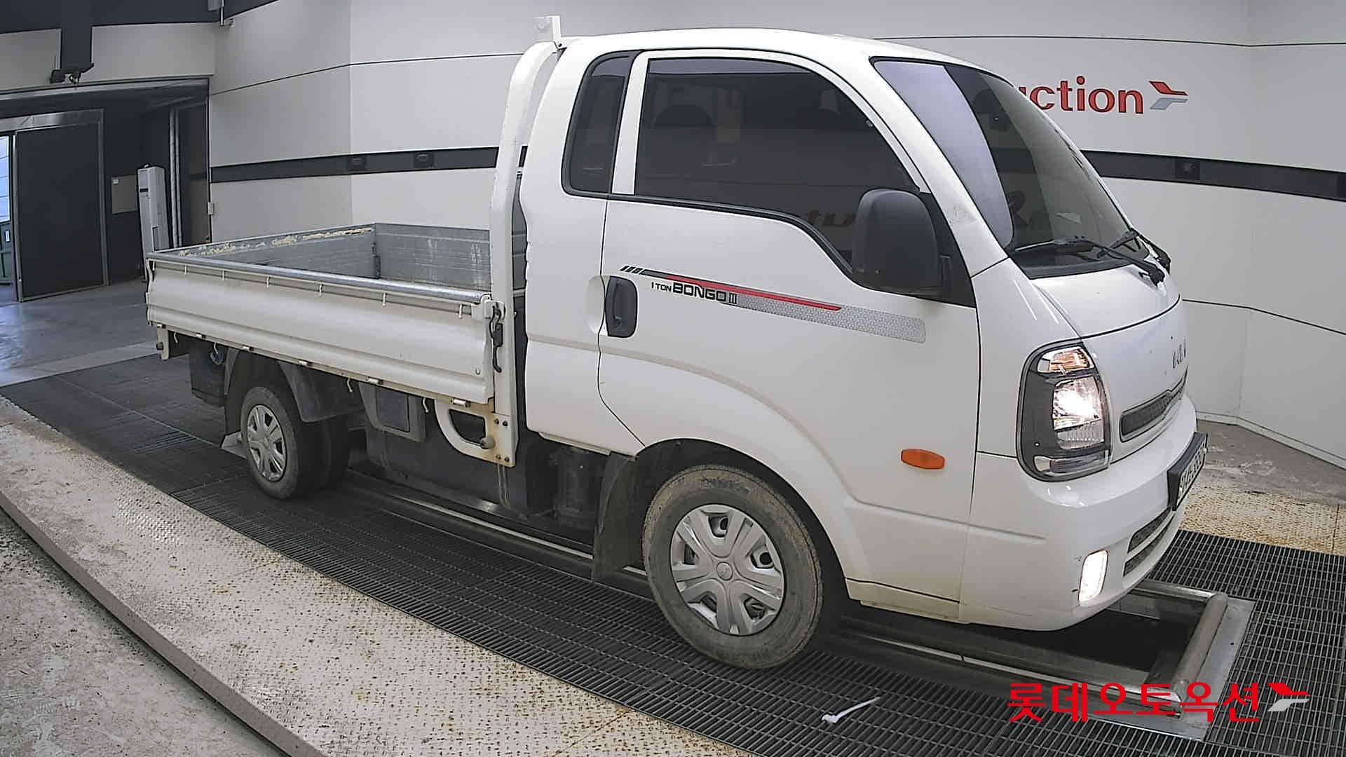 Kia - Bongo | (D) 2.5 1Ton King Cab Extra Long 2WD L 18