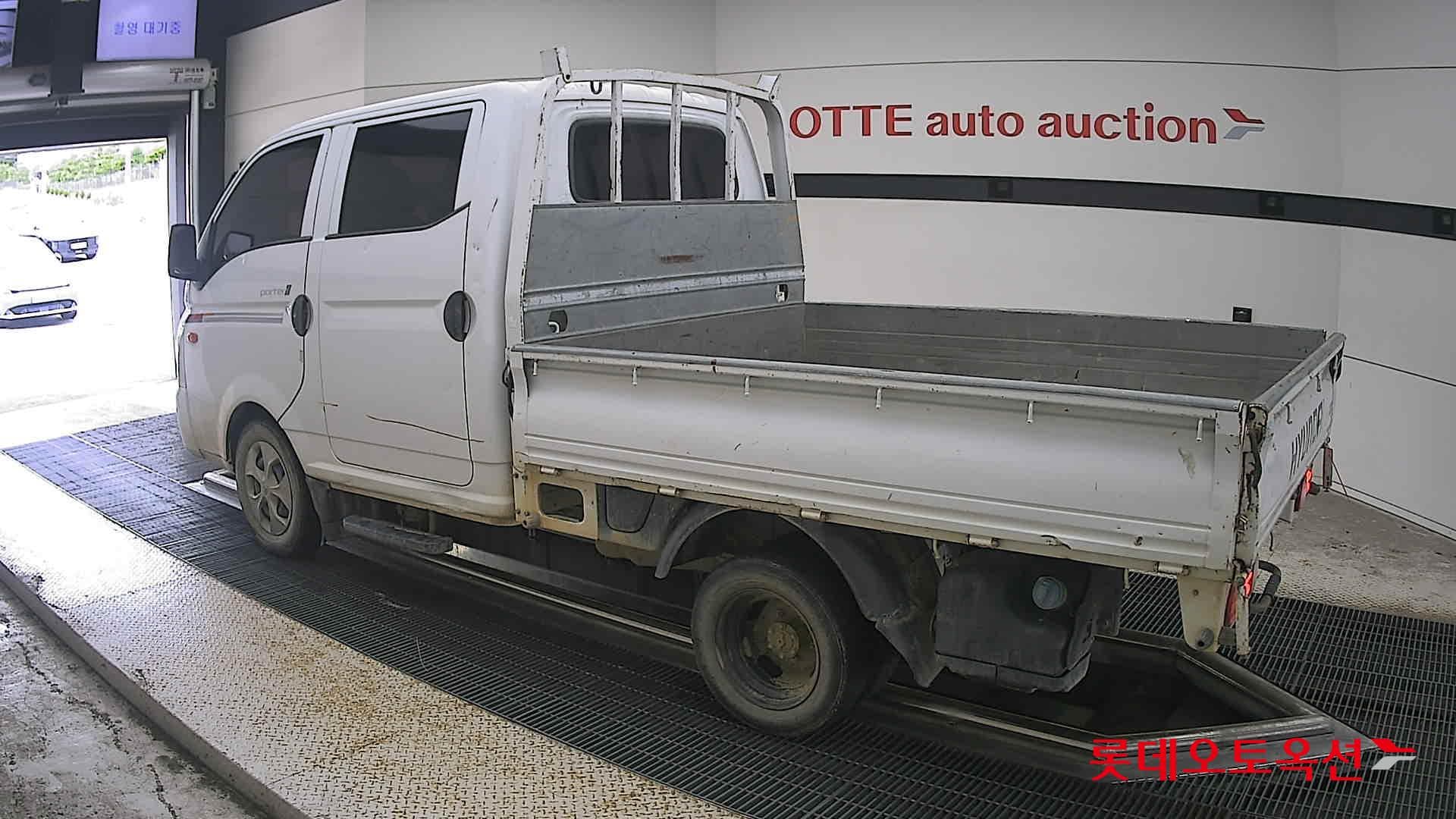 Hyundai - Porter | II (D) 2.5 TheCab Extra Long Style 2WD 8
