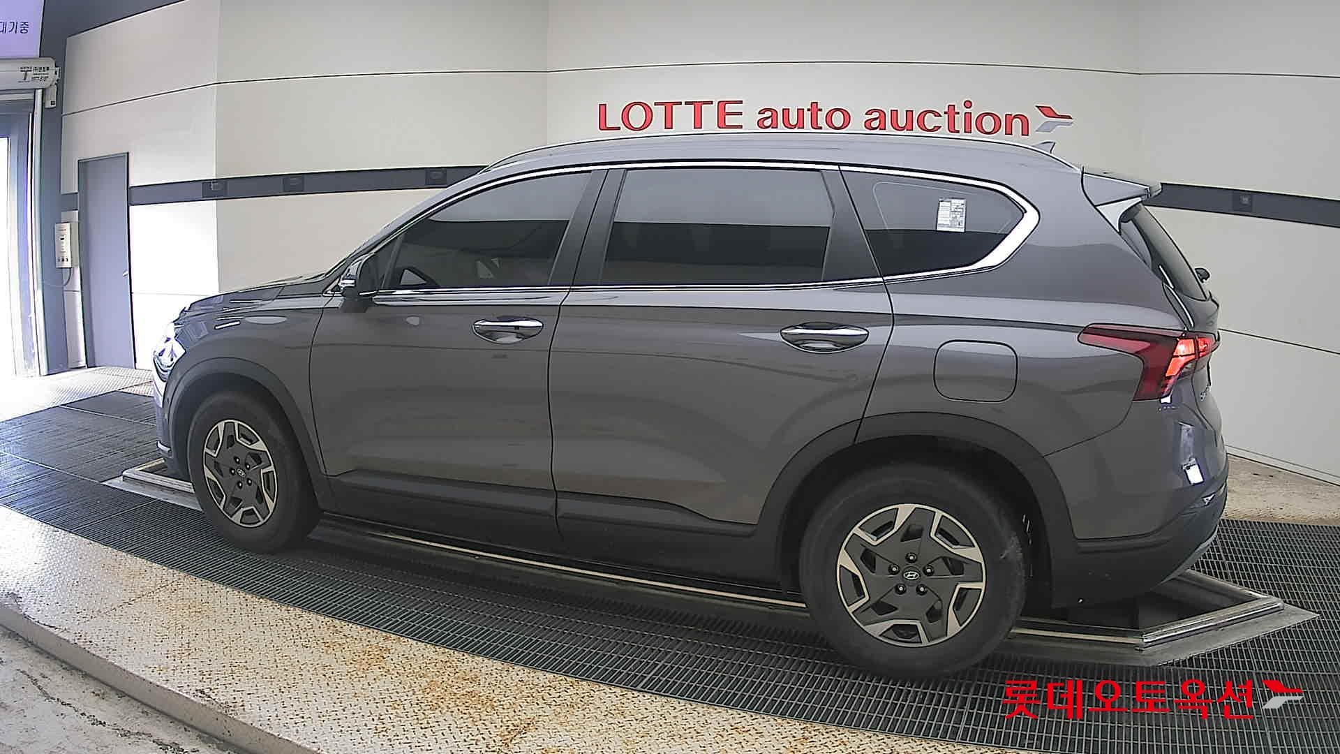 Hyundai - Santa Fe | THE NEW SANTAFE (H) 1.6 Prestige 5Seater 2WD 7