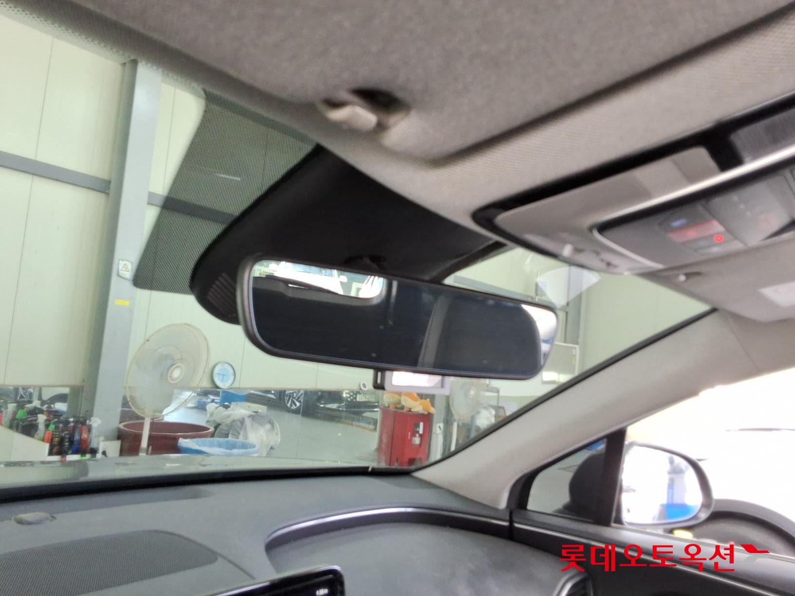 Hyundai - Santa Fe | THE NEW SANTAFE (H) 1.6 Prestige 5Seater 2WD 32