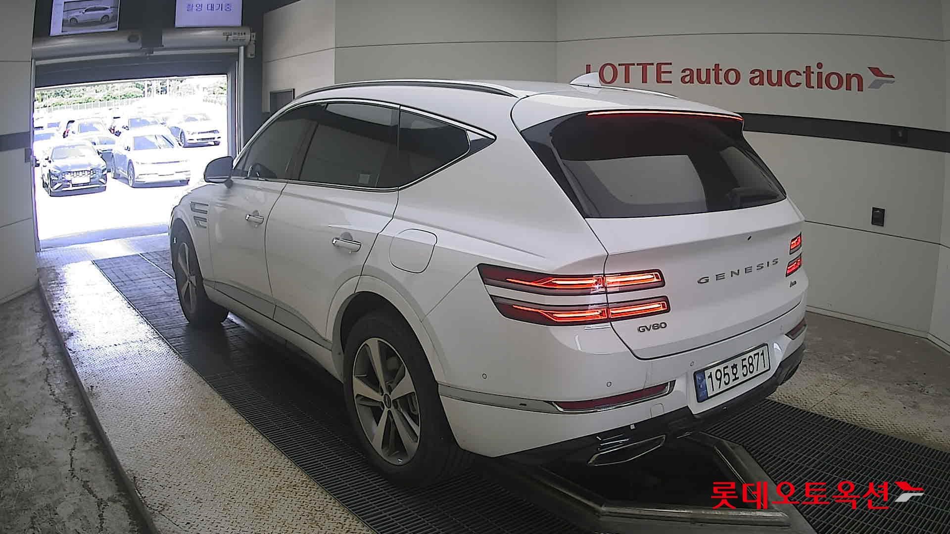 جينيسيس - GV80 | (G) 2.5T 4WD 5Seater 10