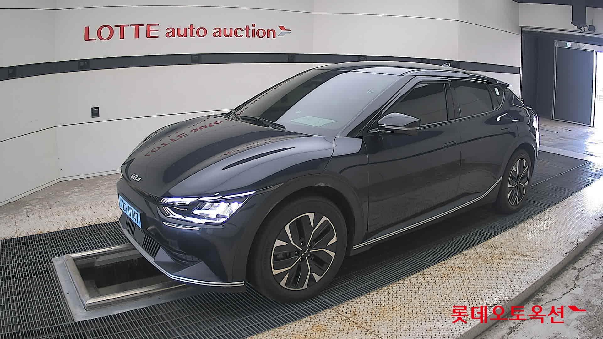 Kia - EV6 | (E) Long Range 2WD 4