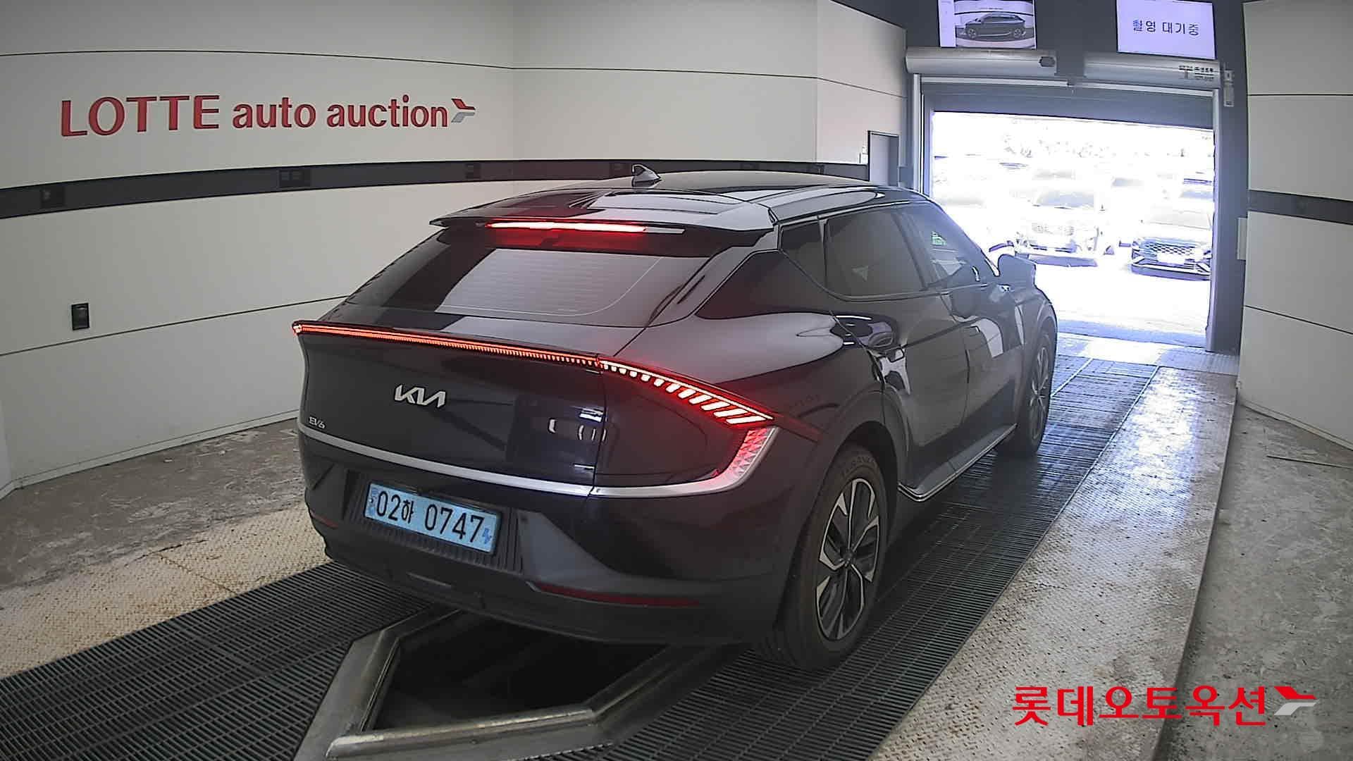 Kia - EV6 | (E) Long Range 2WD 13