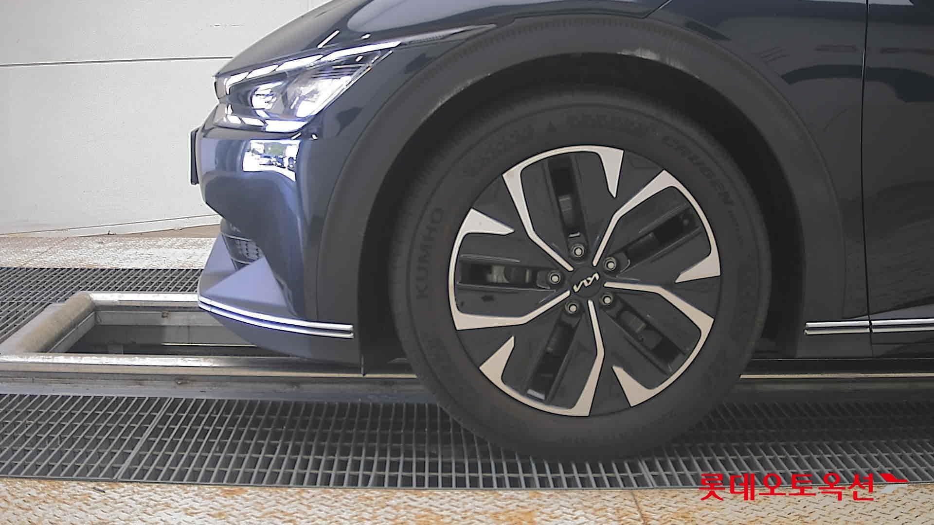 Kia - EV6 | (E) Long Range 2WD 21