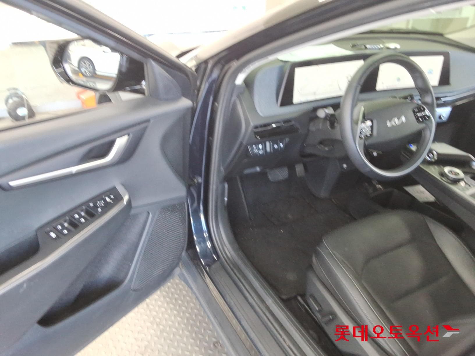 Kia - EV6 | (E) Long Range 2WD 36