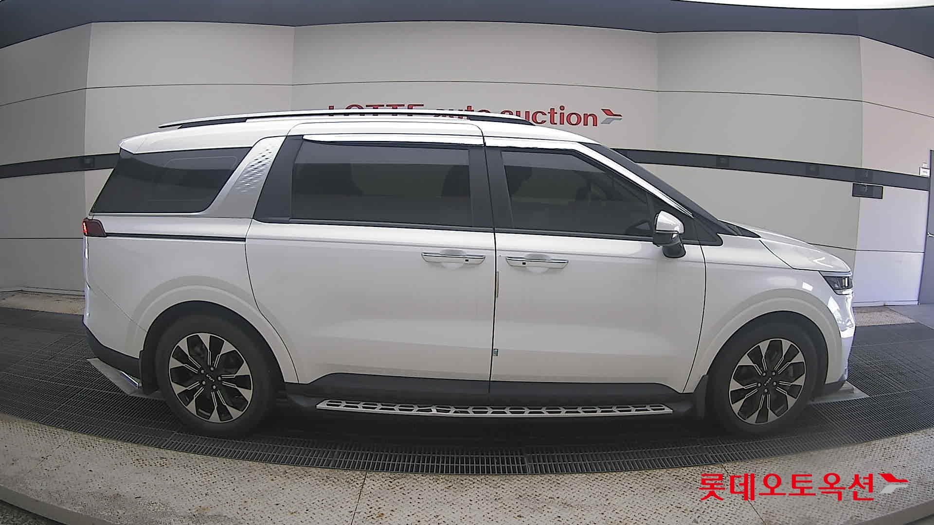 Kia - Карнивал | KA4 (G)3.5 Prestige 9 2WD AT 16