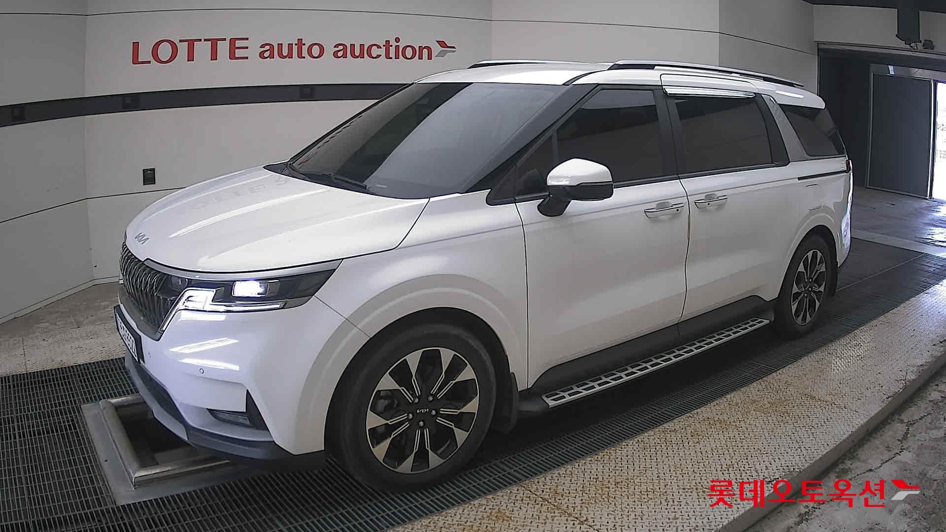 Kia - Карнивал | KA4 (G)3.5 Prestige 9 2WD AT 4