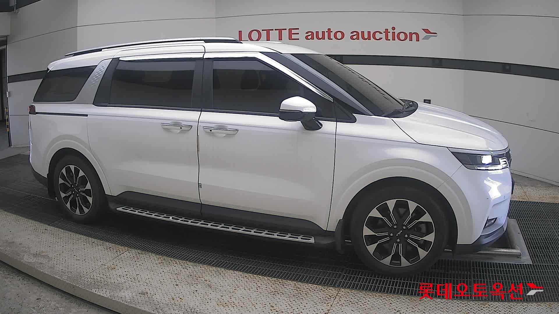 Kia - Карнивал | KA4 (G)3.5 Prestige 9 2WD AT 17
