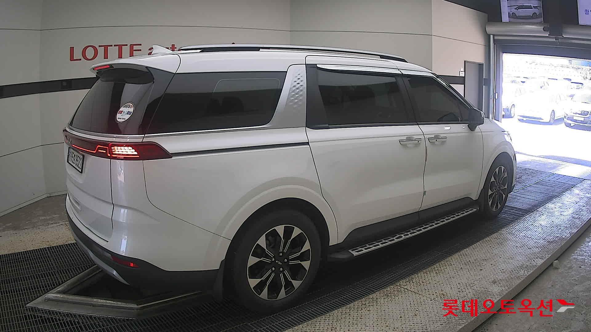 Kia - Карнивал | KA4 (G)3.5 Prestige 9 2WD AT 14
