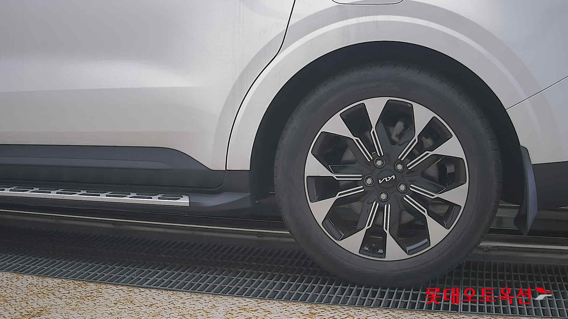 Kia - Карнивал | KA4 (G)3.5 Prestige 9 2WD AT 22