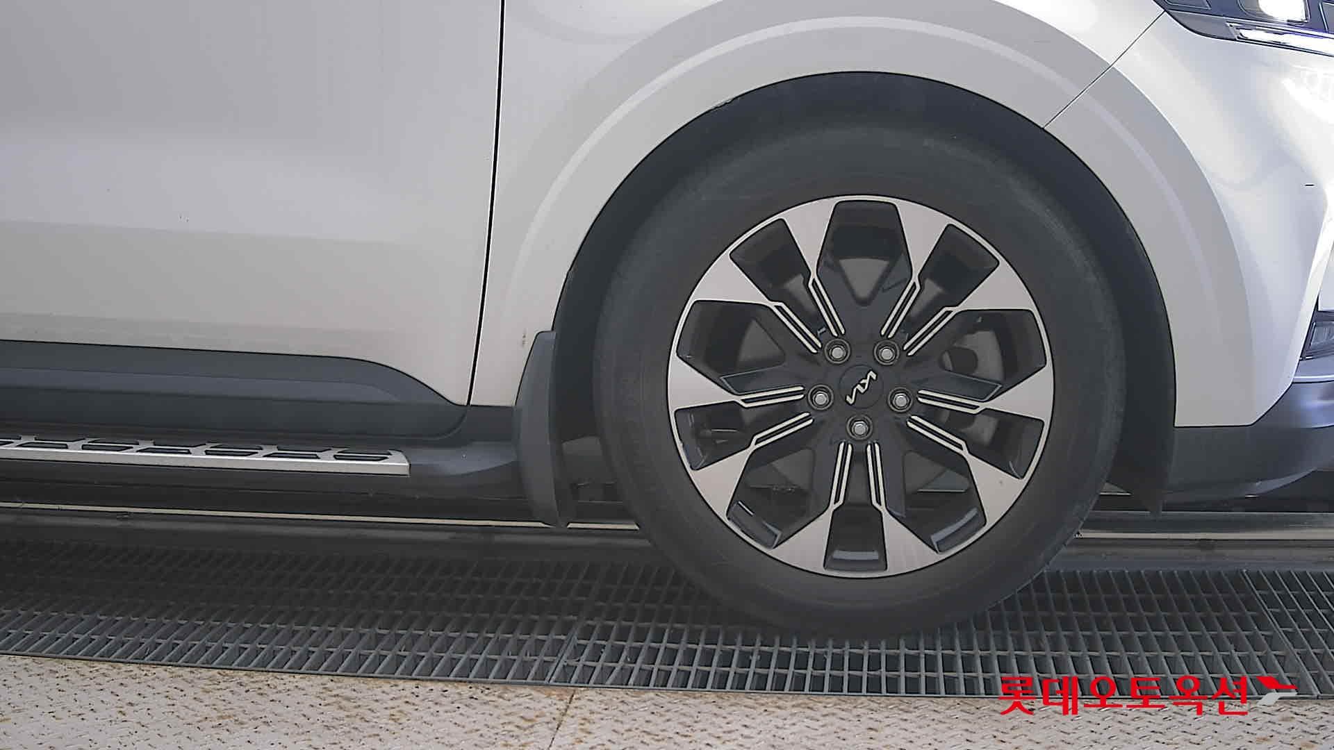 Kia - Карнивал | KA4 (G)3.5 Prestige 9 2WD AT 23