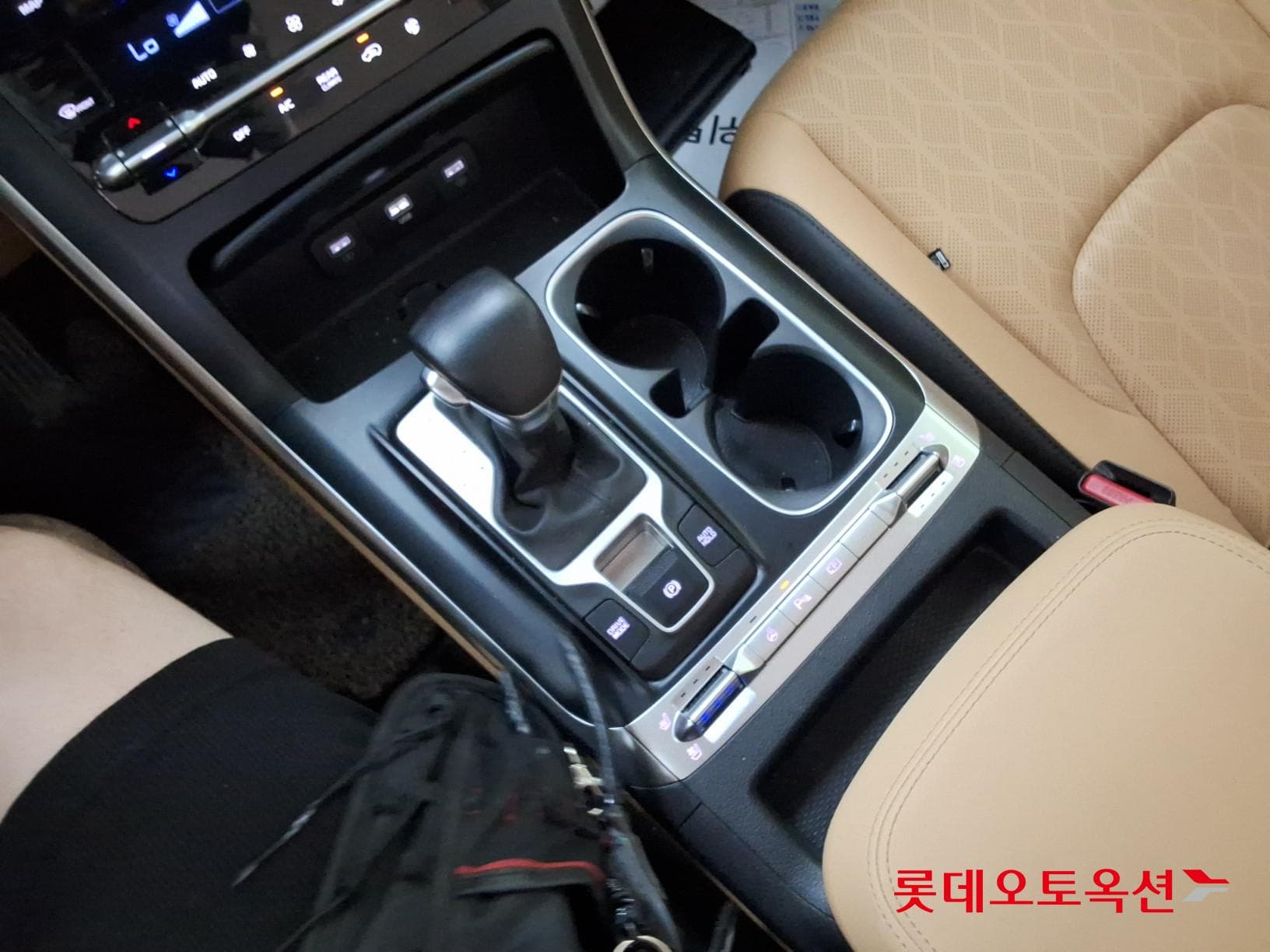 Kia - Карнивал | KA4 (G)3.5 Prestige 9 2WD AT 33