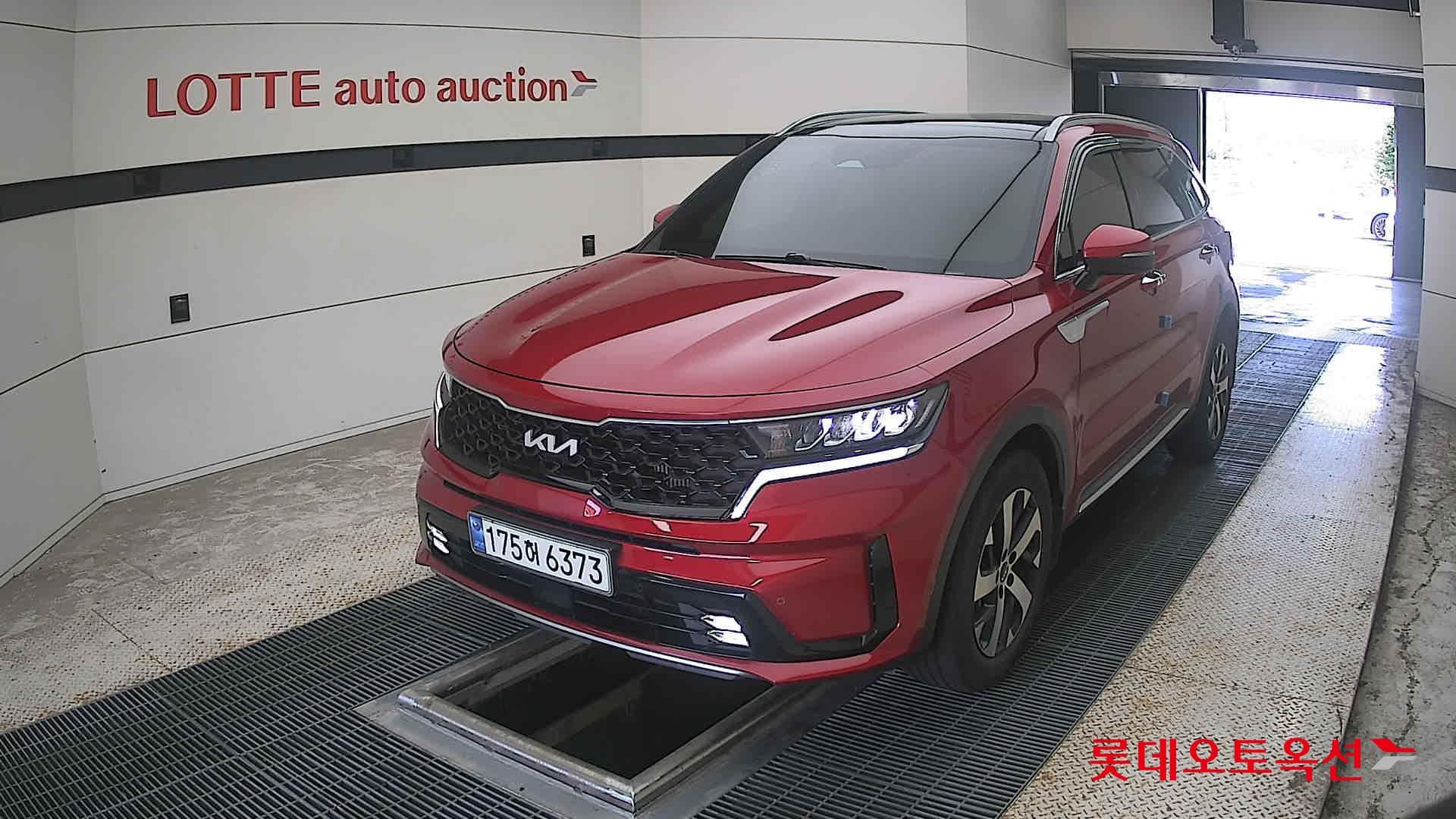 Kia - Соренто | MQ4 (G) 2.5 Turbo Prestige 7Seater 2