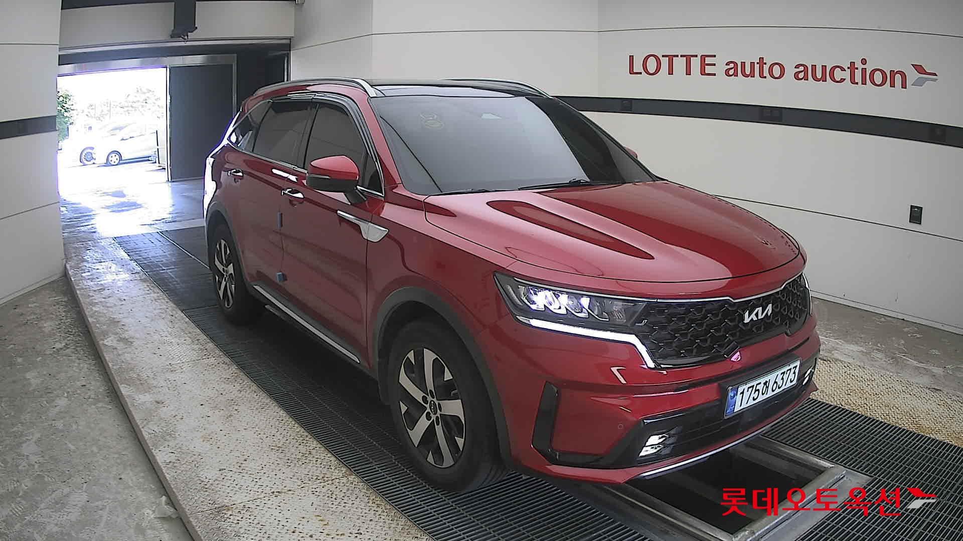 Kia - Соренто | MQ4 (G) 2.5 Turbo Prestige 7Seater 19