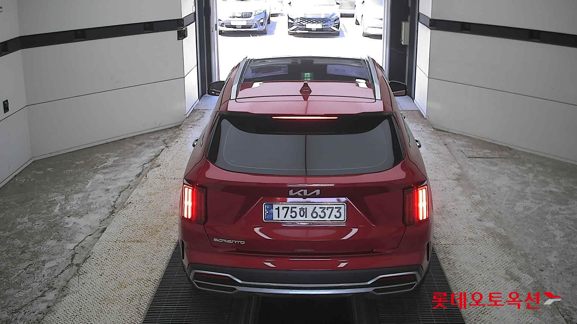 Kia - Соренто | MQ4 (G) 2.5 Turbo Prestige 7Seater 11