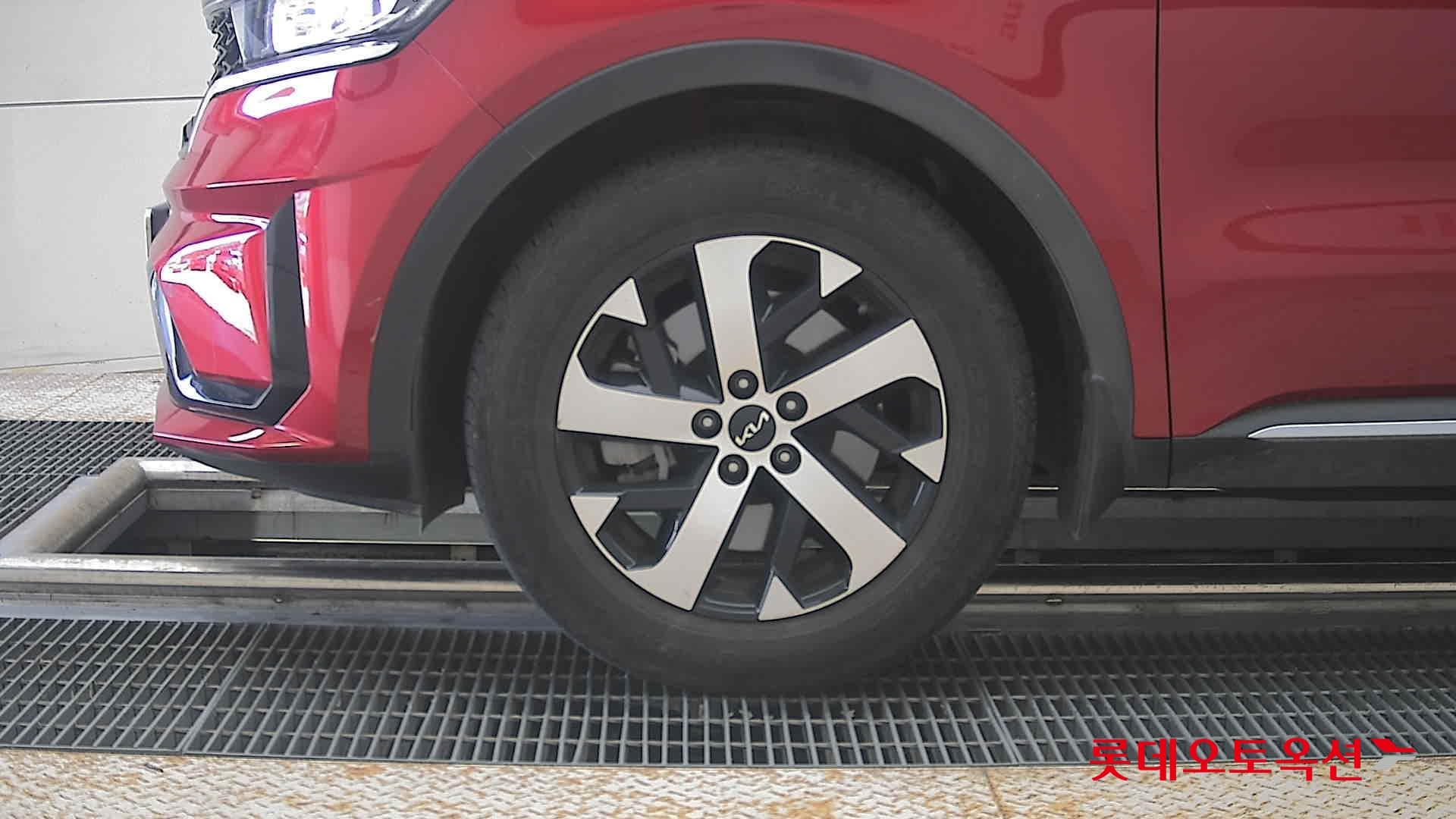 Kia - Соренто | MQ4 (G) 2.5 Turbo Prestige 7Seater 21