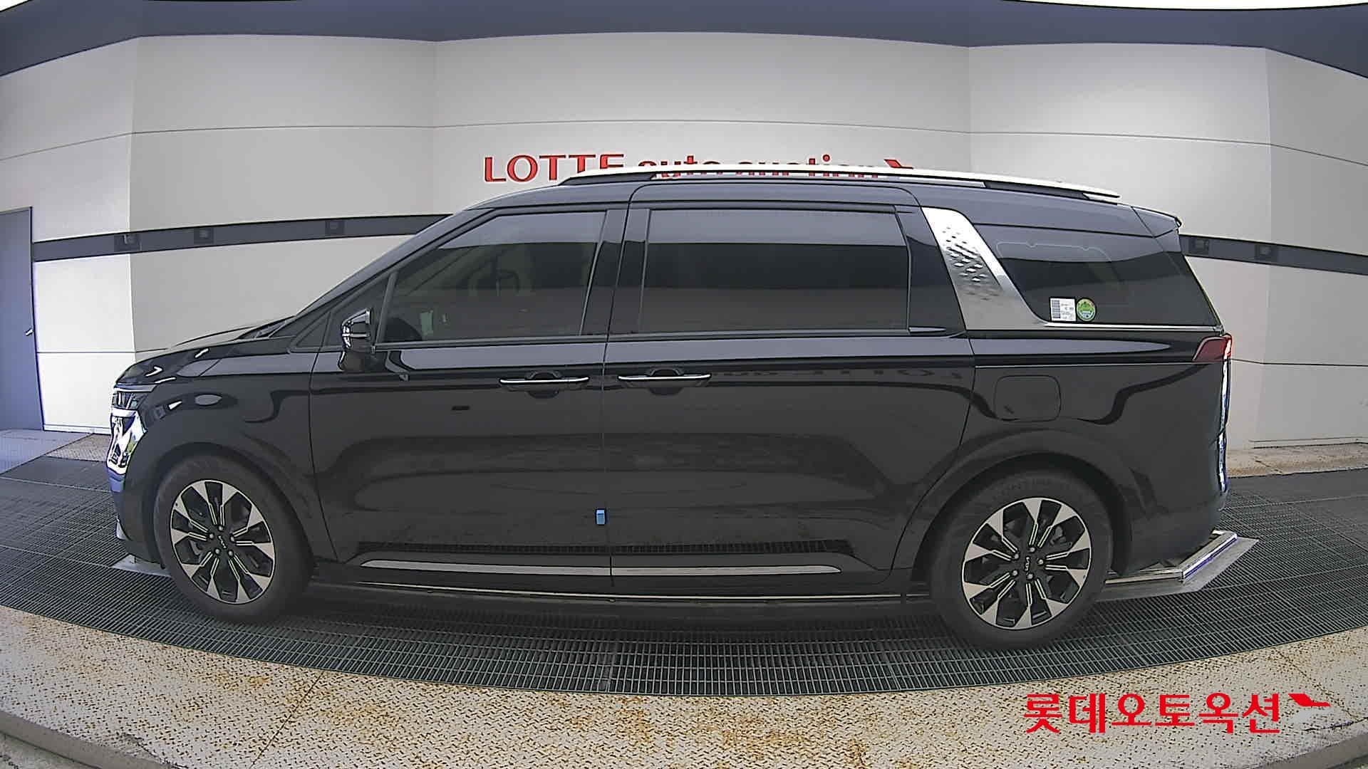 Kia - Carnival | KA4 (G) 3.5 Signature 9Seater 6