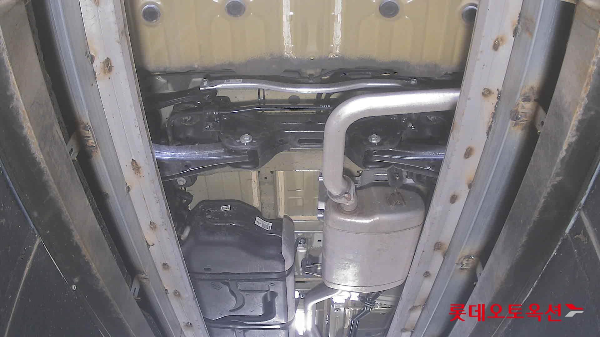 Kia - Carnival | KA4 (G) 3.5 Signature 9Seater 27