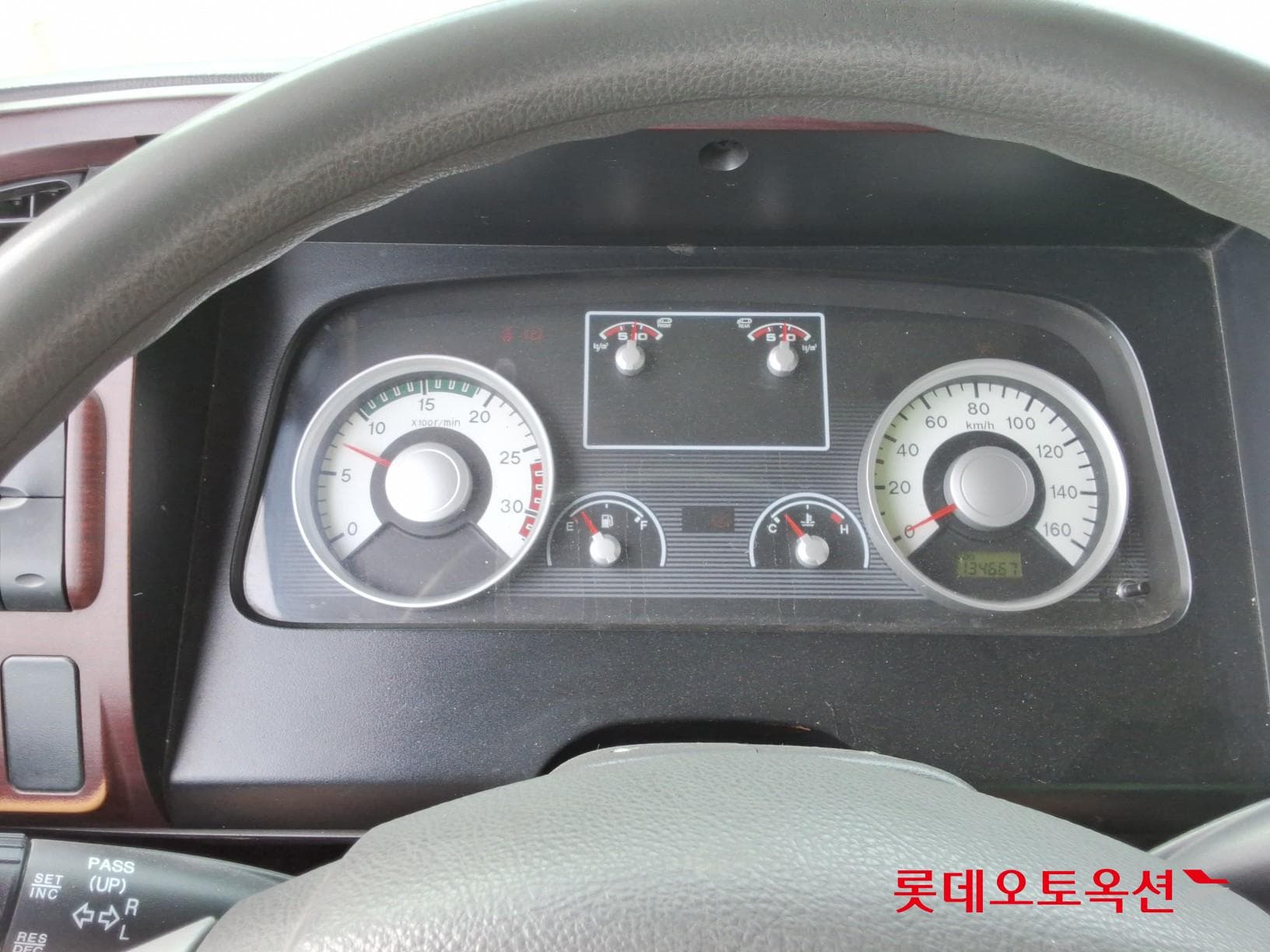 Hyundai - Mega Truck 29