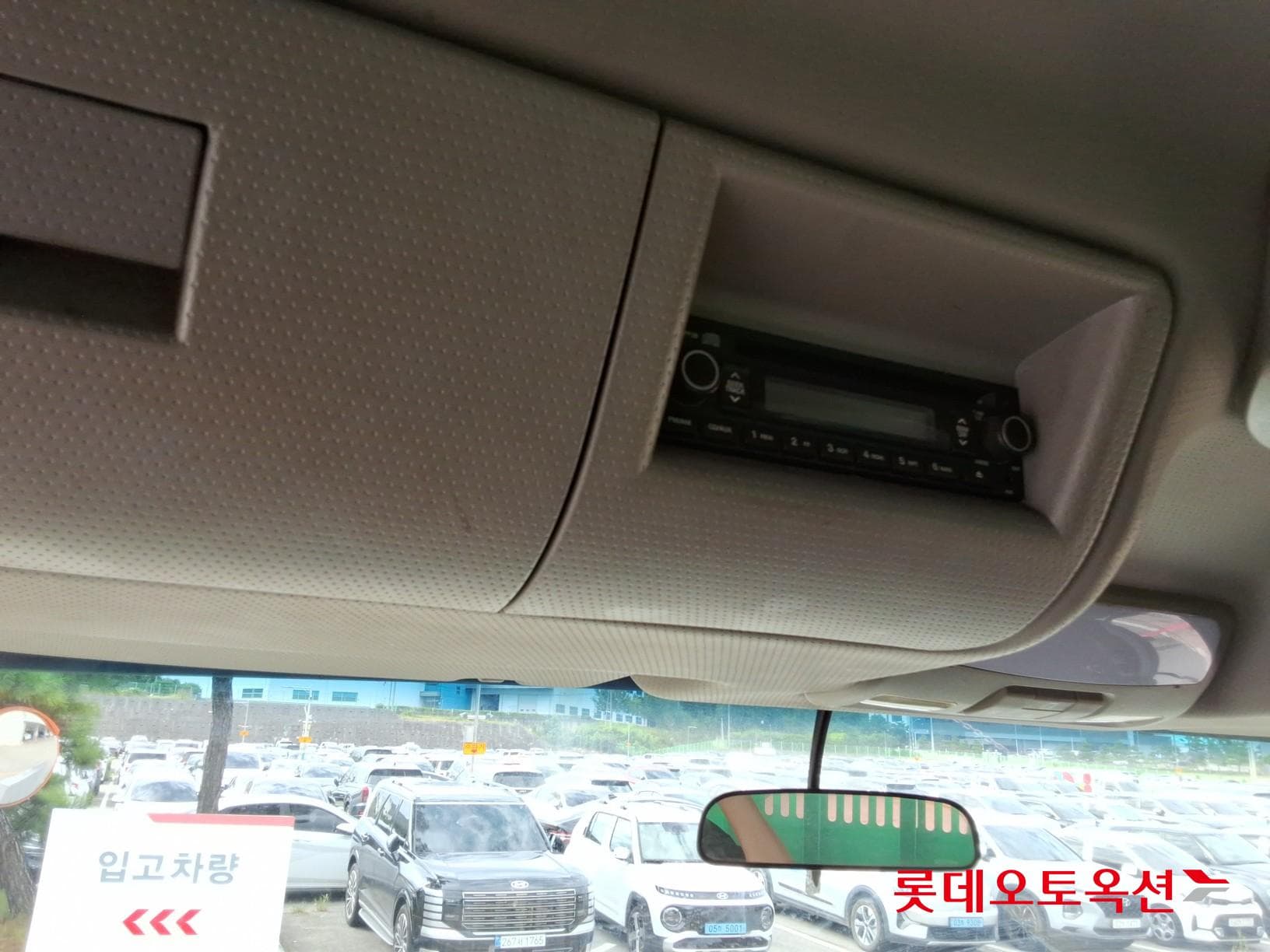 Hyundai - Mega Truck 33
