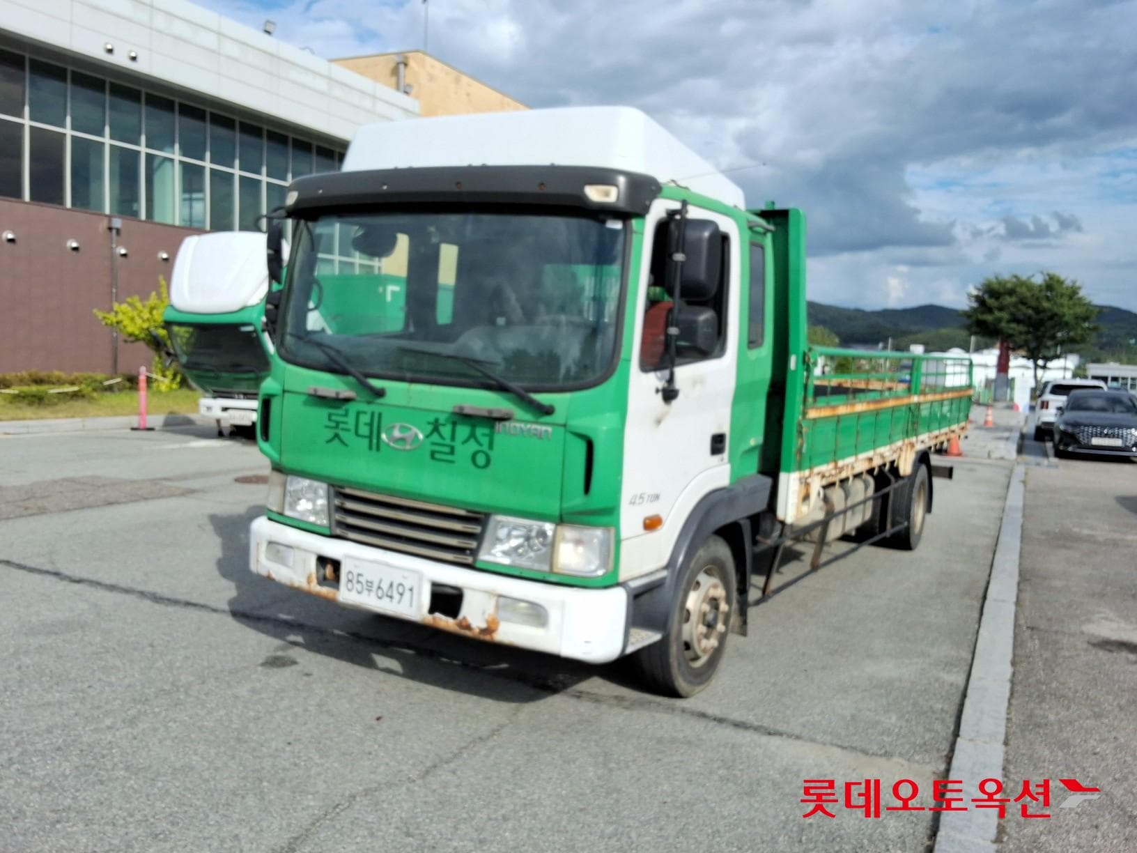 Hyundai - Mega Truck 2