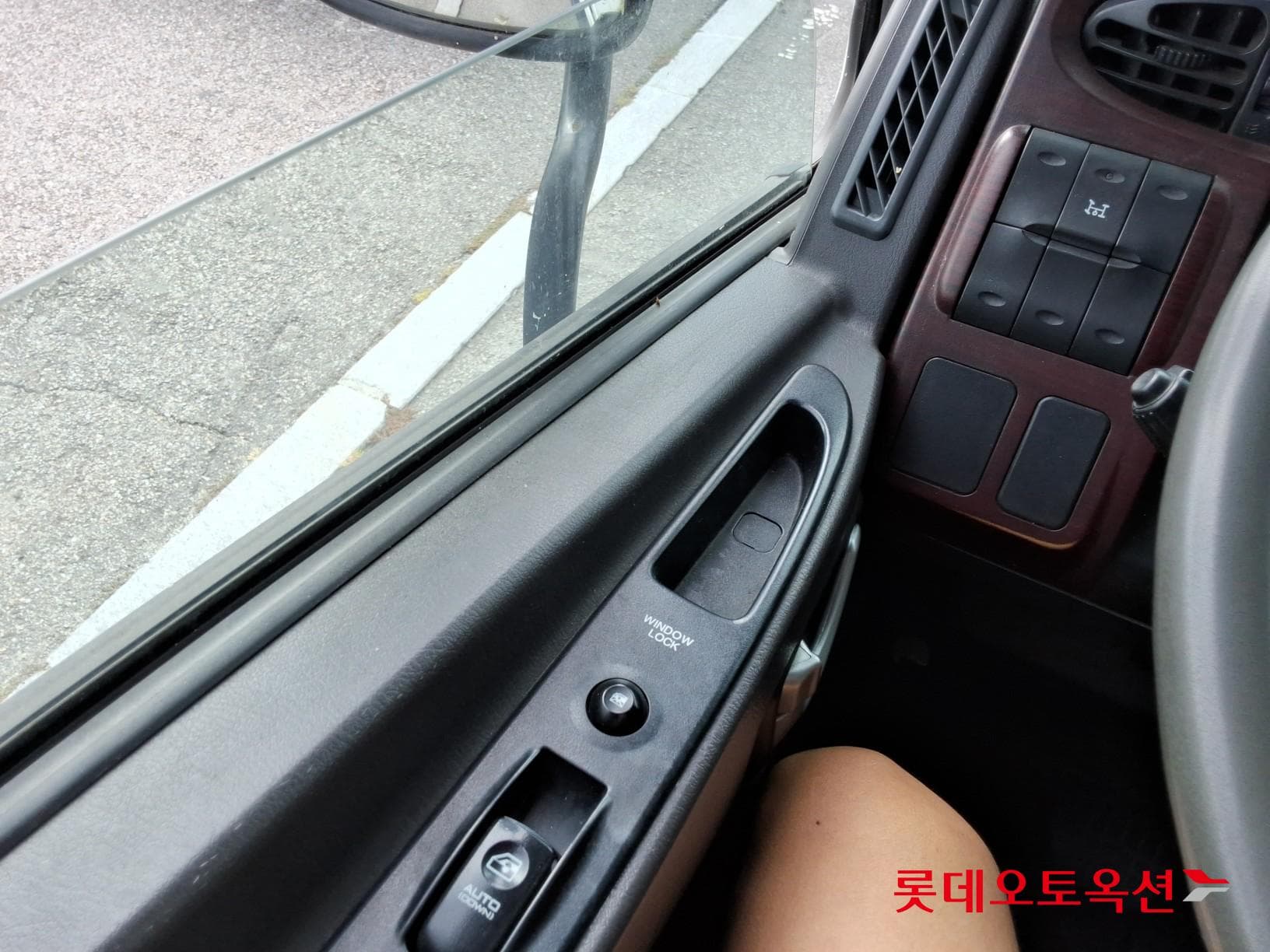 Hyundai - Mega Truck 28