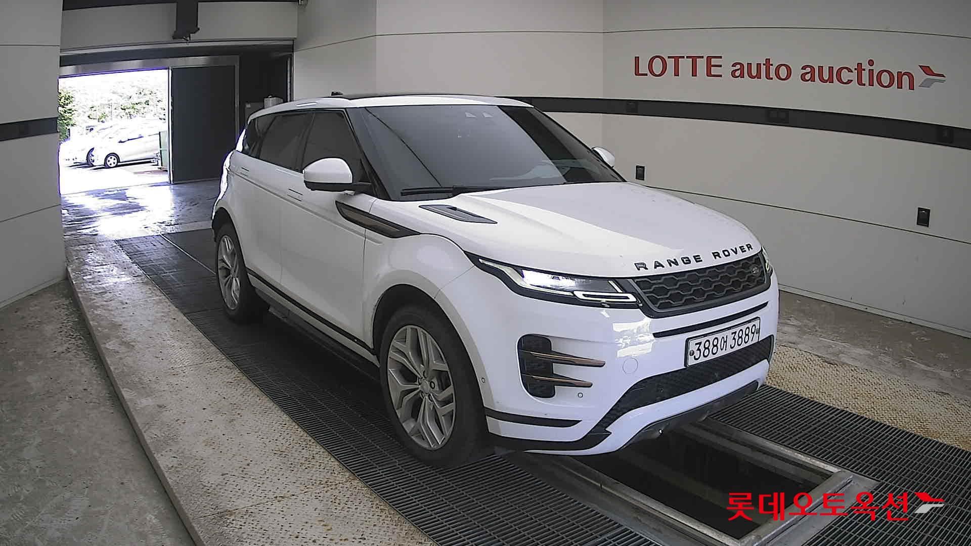 Land Rover - Рендж Ровер Эвок | (D) 2.0 D180 SE 19