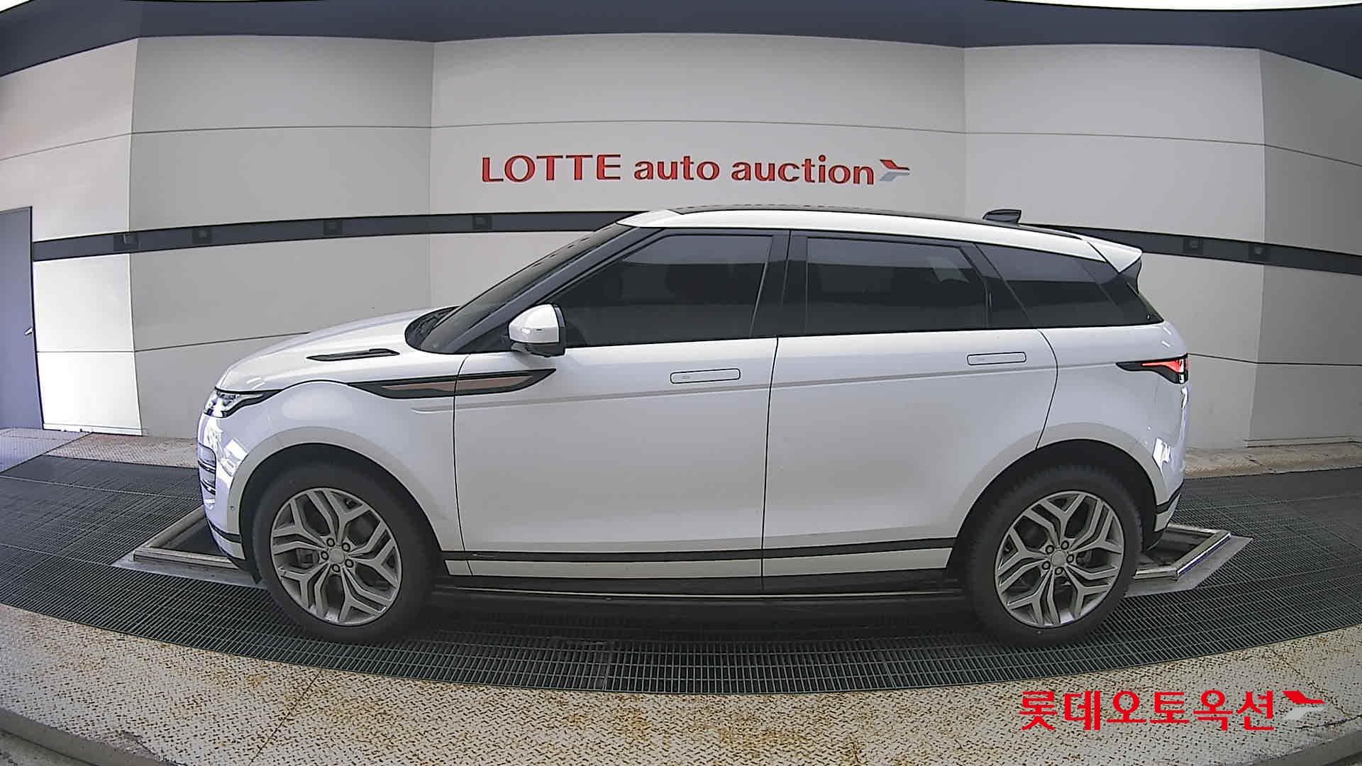 Land Rover - Рендж Ровер Эвок | (D) 2.0 D180 SE 6