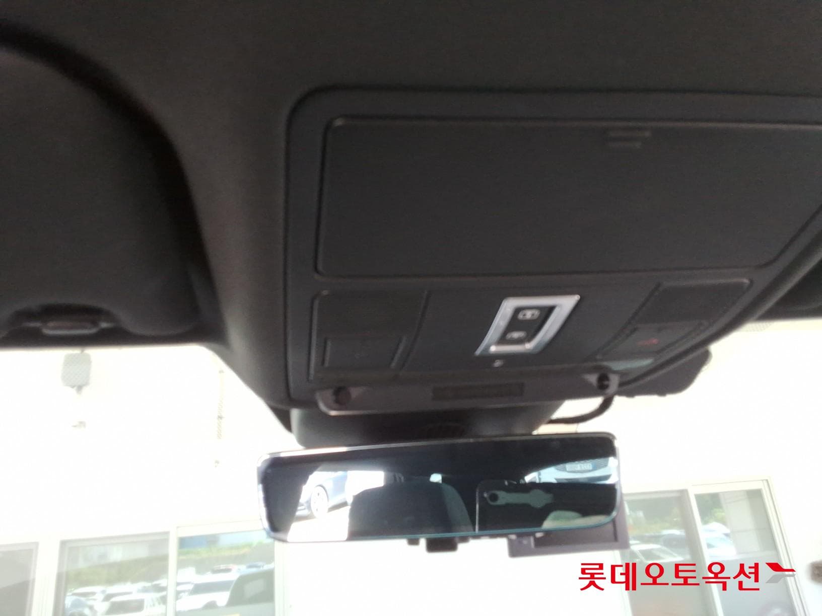 Land Rover - Рендж Ровер Эвок | (D) 2.0 D180 SE 33