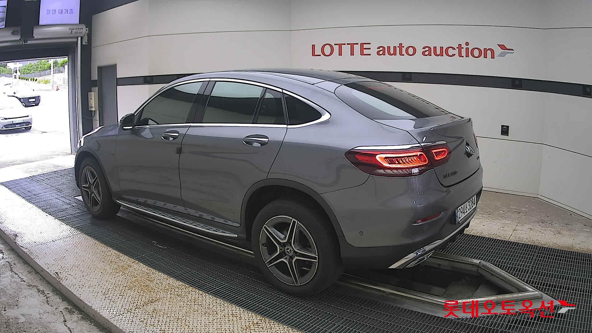 Mercedes-Benz - GLC-Class | 300 4M COUPE (H) 2.0 8