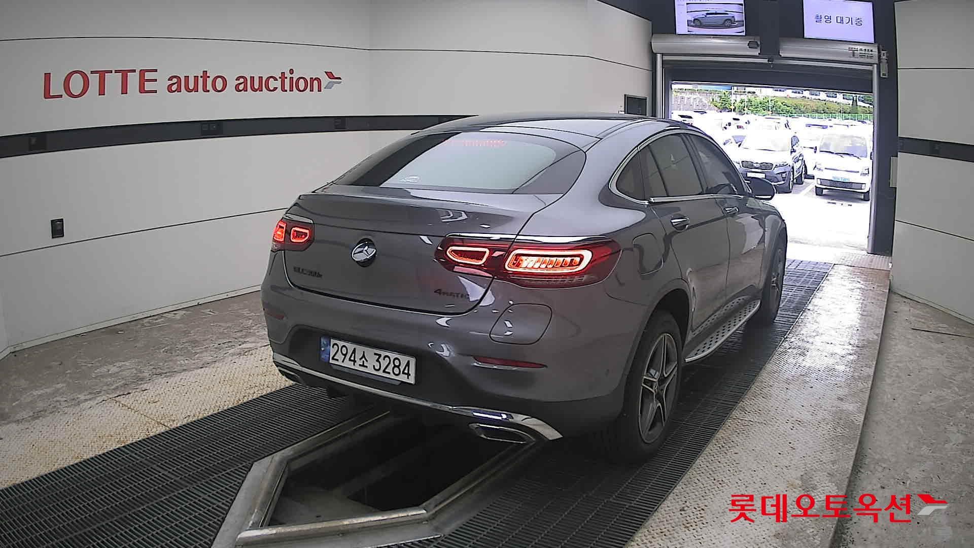 Mercedes-Benz - GLC-Class | 300 4M COUPE (H) 2.0 13