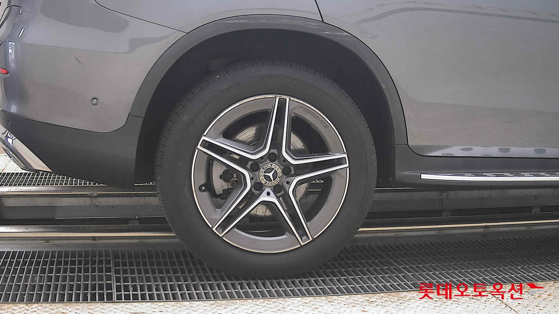 Mercedes-Benz - GLC-Class | 300 4M COUPE (H) 2.0 24