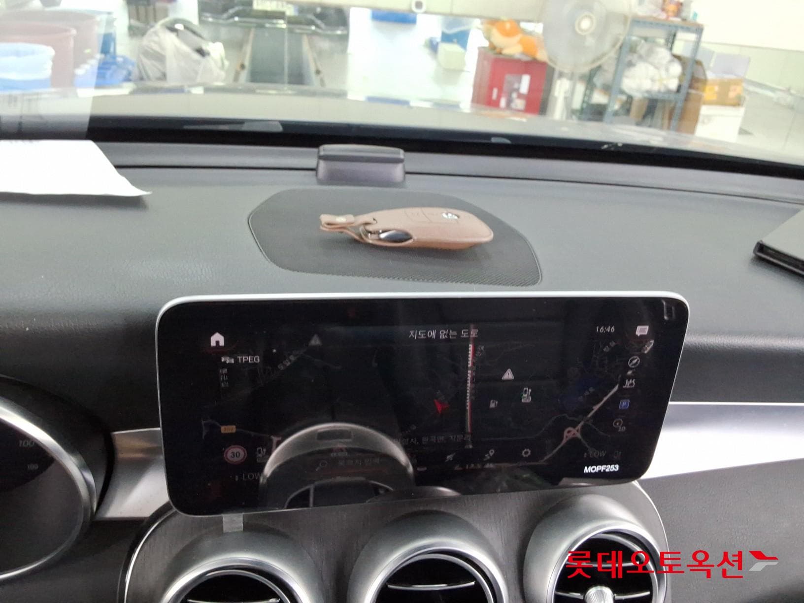 Mercedes-Benz - GLC-Class | 300 4M COUPE (H) 2.0 32