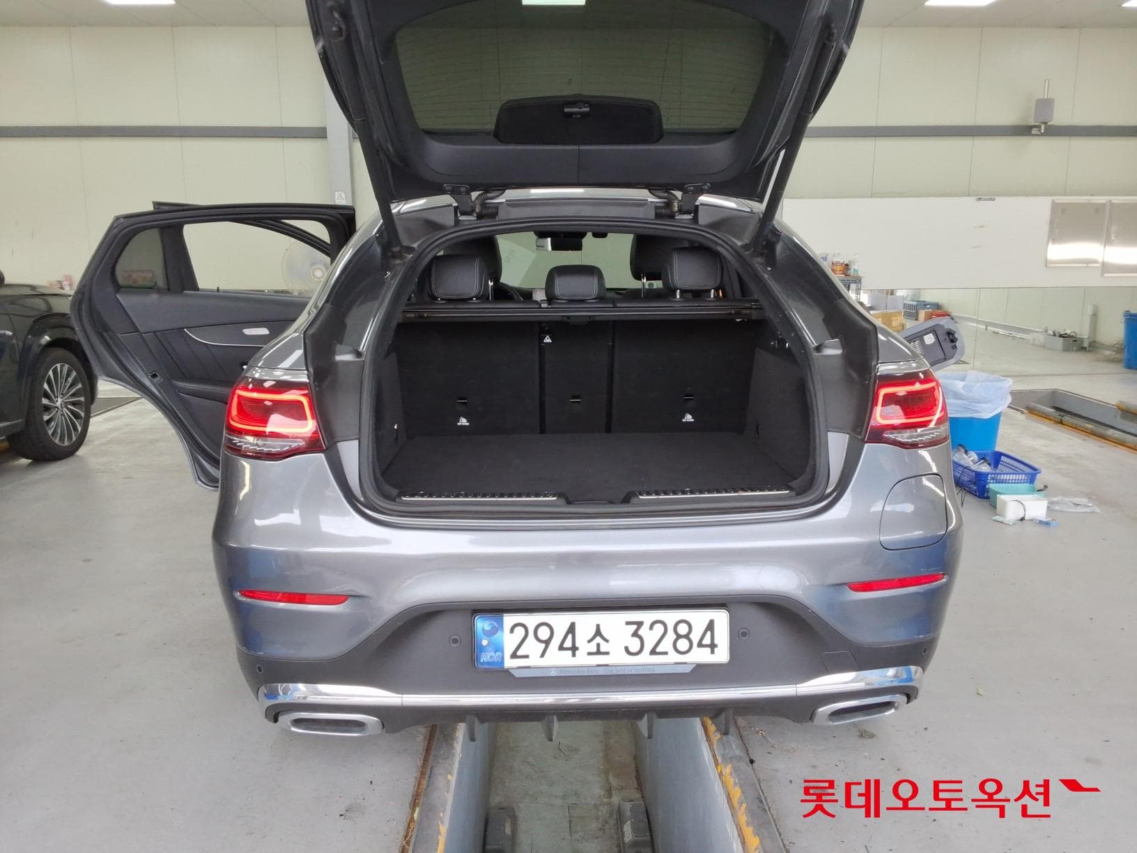 Mercedes-Benz - GLC-Class | 300 4M COUPE (H) 2.0 38