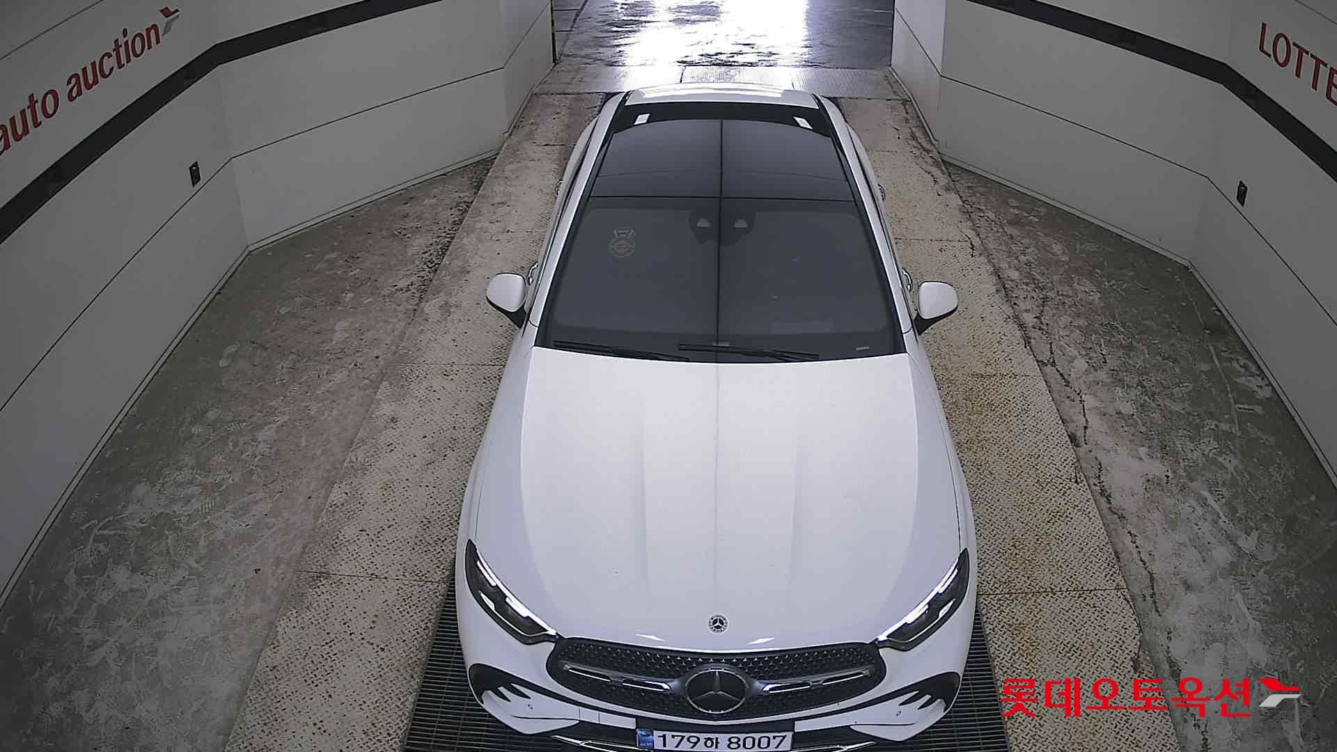 Mercedes-Benz - GLC-Class | 300(G) 2.0 4MATIC COUPE AMG LINE 25